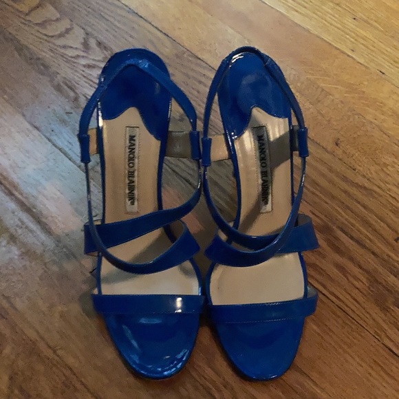Manolo Blahnik patent blue stiletto strappy heels! - Picture 2 of 9